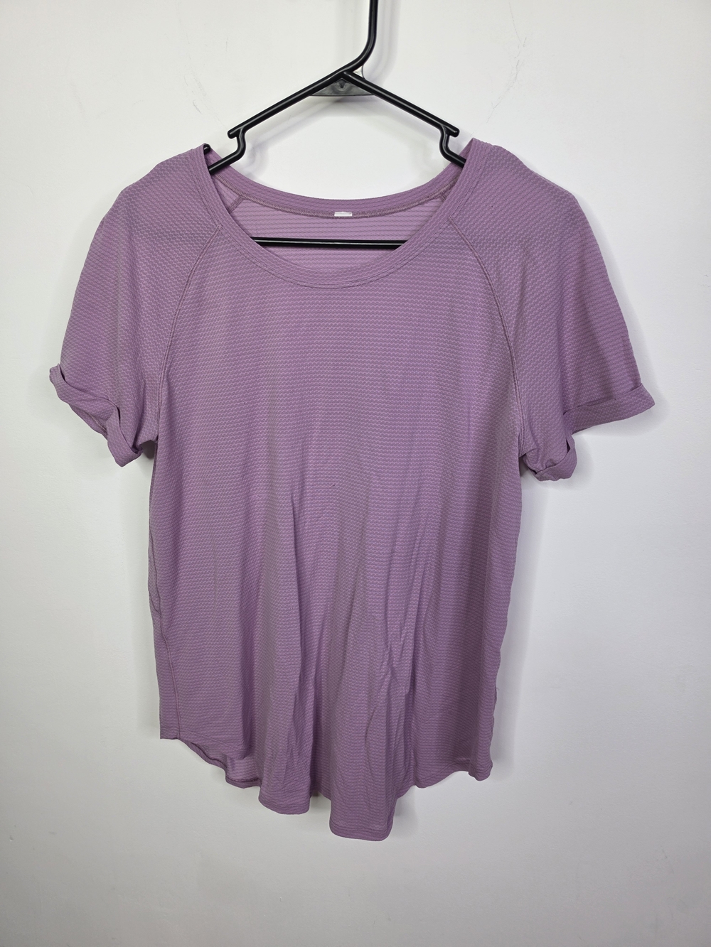 Lululemon Purple/Mauve Split Back Short Sleeve Athletic Tee